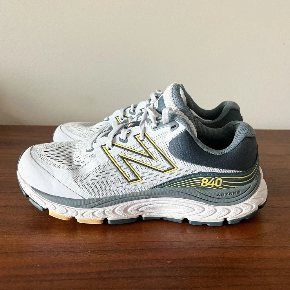 New Balance 860v6 Running Shoes Women's 9 Gray Navy Coral Athletic Sneakers - Picture 4 of 9